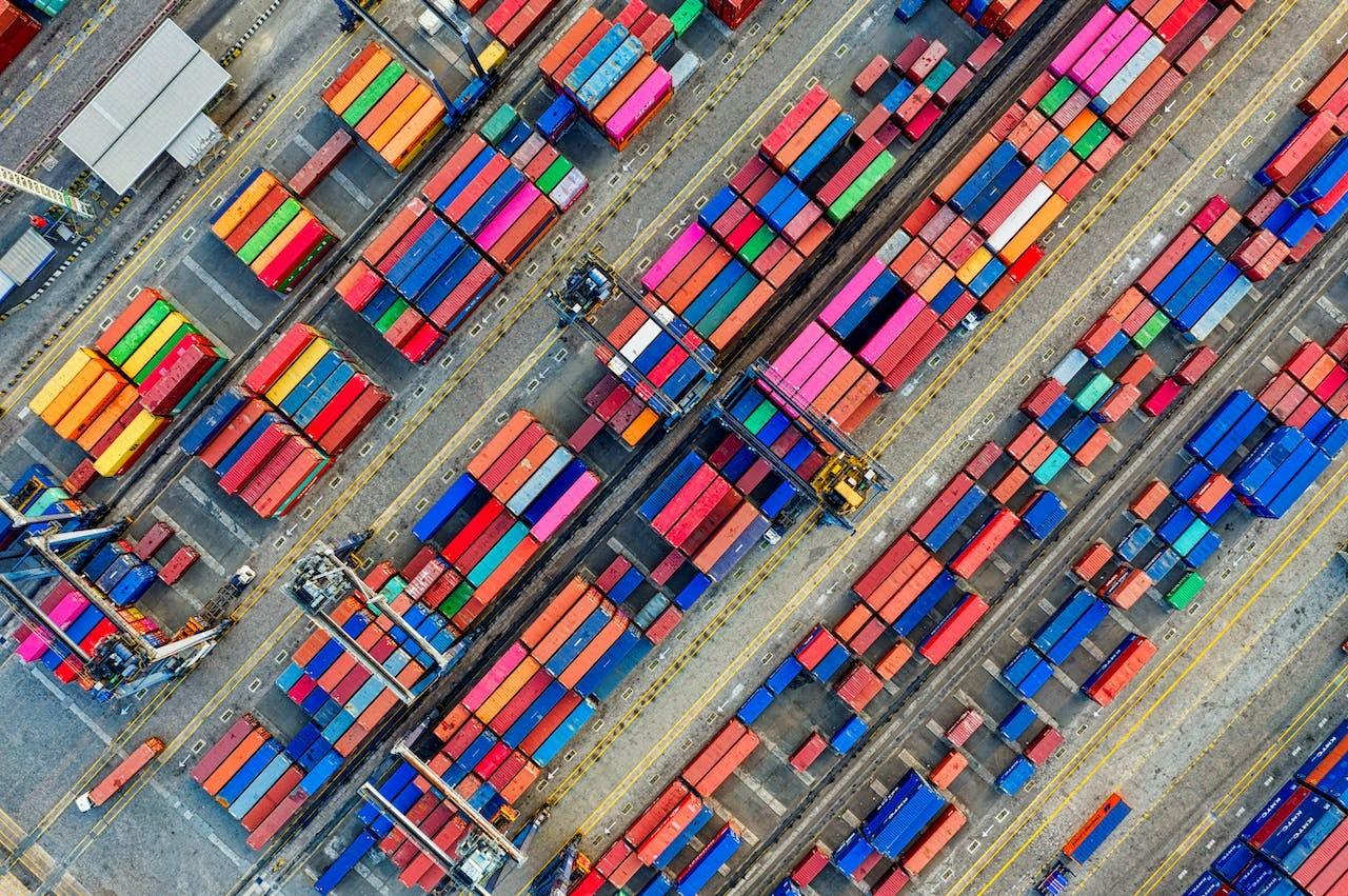 SIRA: las señales que marcan el rumbo de las importaciones y el riesgo para 2024